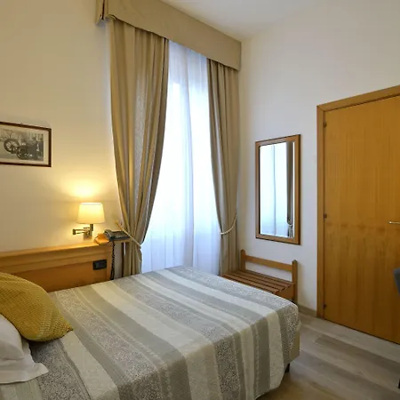 Hotel Bagliori